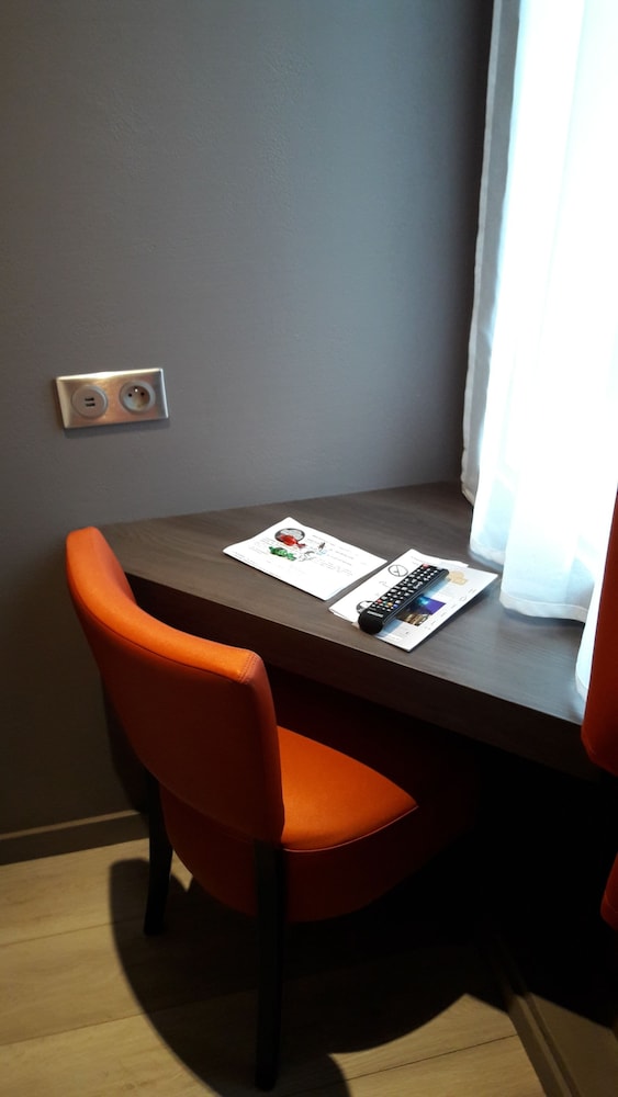 Hotel Crocus Caen Memorial