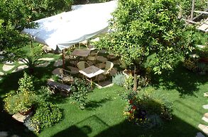 Il Roseto Resort