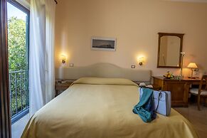 Il Roseto Resort