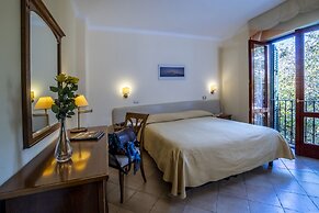 Il Roseto Resort