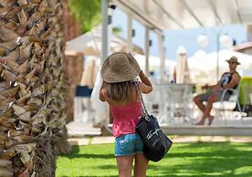 Angela Suites Boutique Hotel
