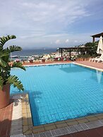 Pithaecusa