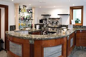 Phi Hotel Ambra