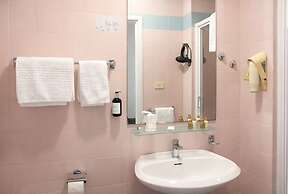 Phi Hotel Ambra