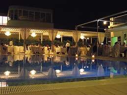 Zanhotel & Meeting Centergross