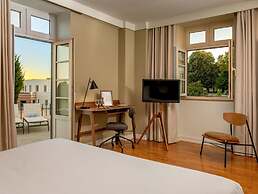 Forrester Essence Douro Hotel