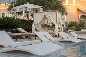 Nefeli Hotel