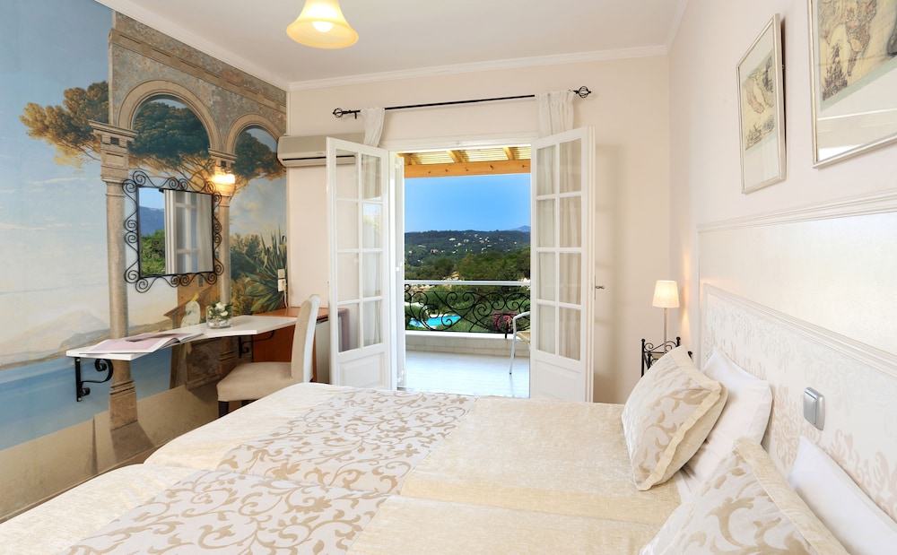 Nefeli Hotel