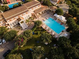Nefeli Hotel