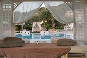 Nefeli Hotel