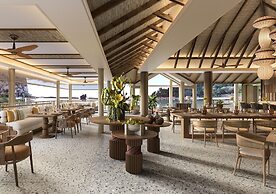 Lagen Island Resort