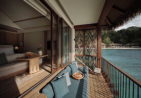 Lagen Island Resort
