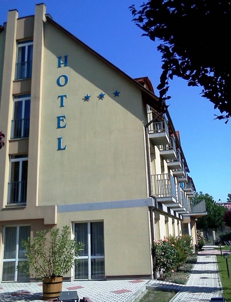 Hotel Luna