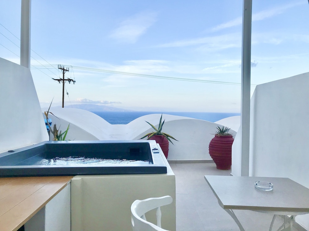 Muses Cycladic Suites