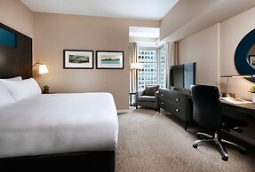 One King West Hotel & Residence