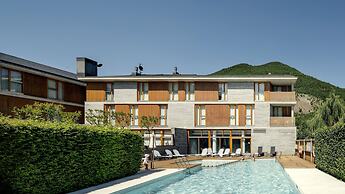 Tierra De Biescas Hotel