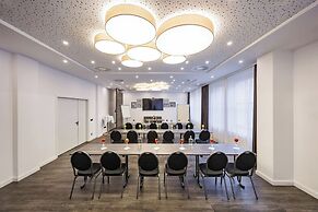 Airporthotel Berlin Adlershof