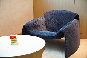 Swissôtel Al Murooj Dubai