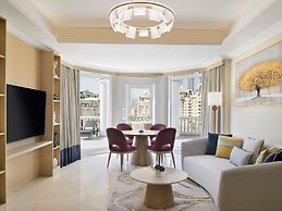 Swissôtel Al Murooj Dubai