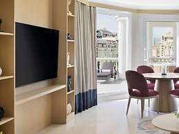 Swissôtel Al Murooj Dubai