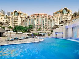Swissôtel Al Murooj Dubai