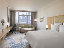 Swissôtel Al Murooj Dubai