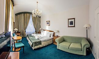Hotel Dvorak