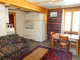 Auberge Alpine Inn