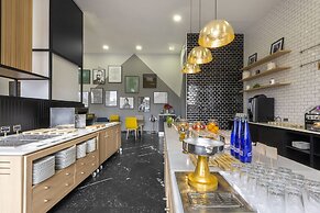voco Madrid - Las Tablas by IHG