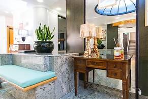 Hotel Turin Royal