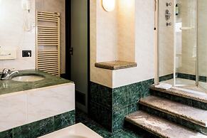 Hotel Turin Royal