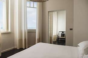 Hotel Carducci 76