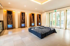 Hotel Carducci 76