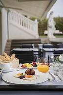 Hotel Carducci 76