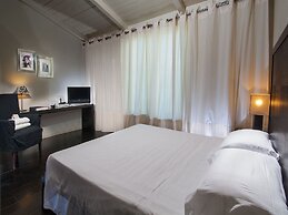Hotel Carducci 76
