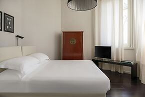 Hotel Carducci 76