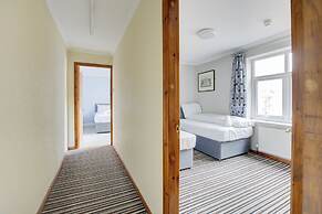 The Sandringham Court Hotel and Apartment