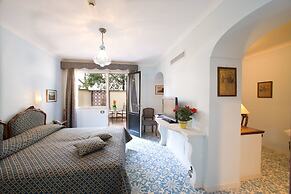 Hotel La Tonnarella