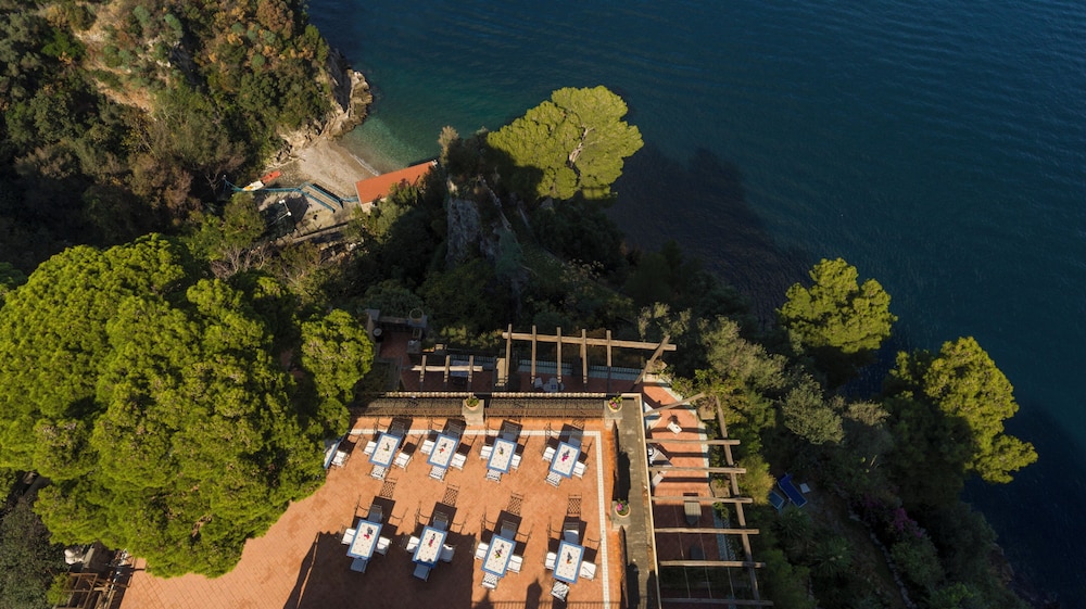 Hotel La Tonnarella