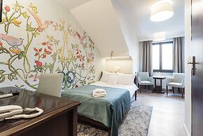 Hotel Ester