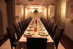 Hotel Ester