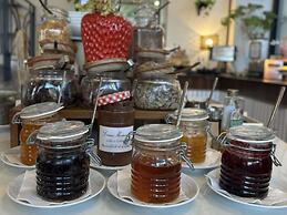 Hotel Plaza Biarritz Plage - Handwritten Collection