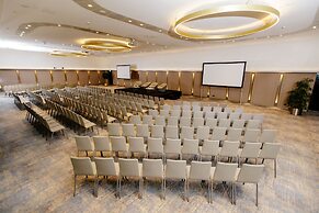Crowne Plaza Belgrade by IHG