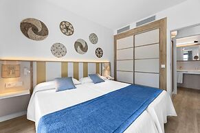 THB Tropical Island Aparthotel