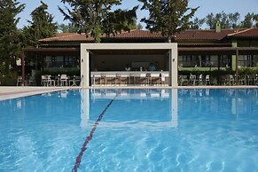 Simantro Resort