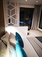 Zoes Hotel
