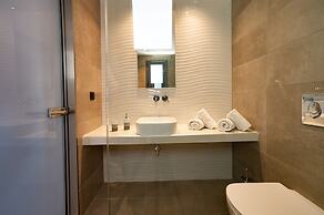 Zoes Hotel