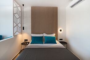 Zoes Hotel
