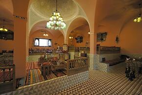 Paradis Palace