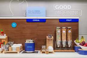 Holiday Inn Express & Suites Milton by IHG